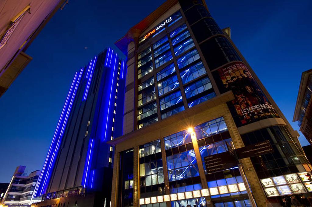Premier Inn Glasgow City - Buchanan Galleries — Photos 1